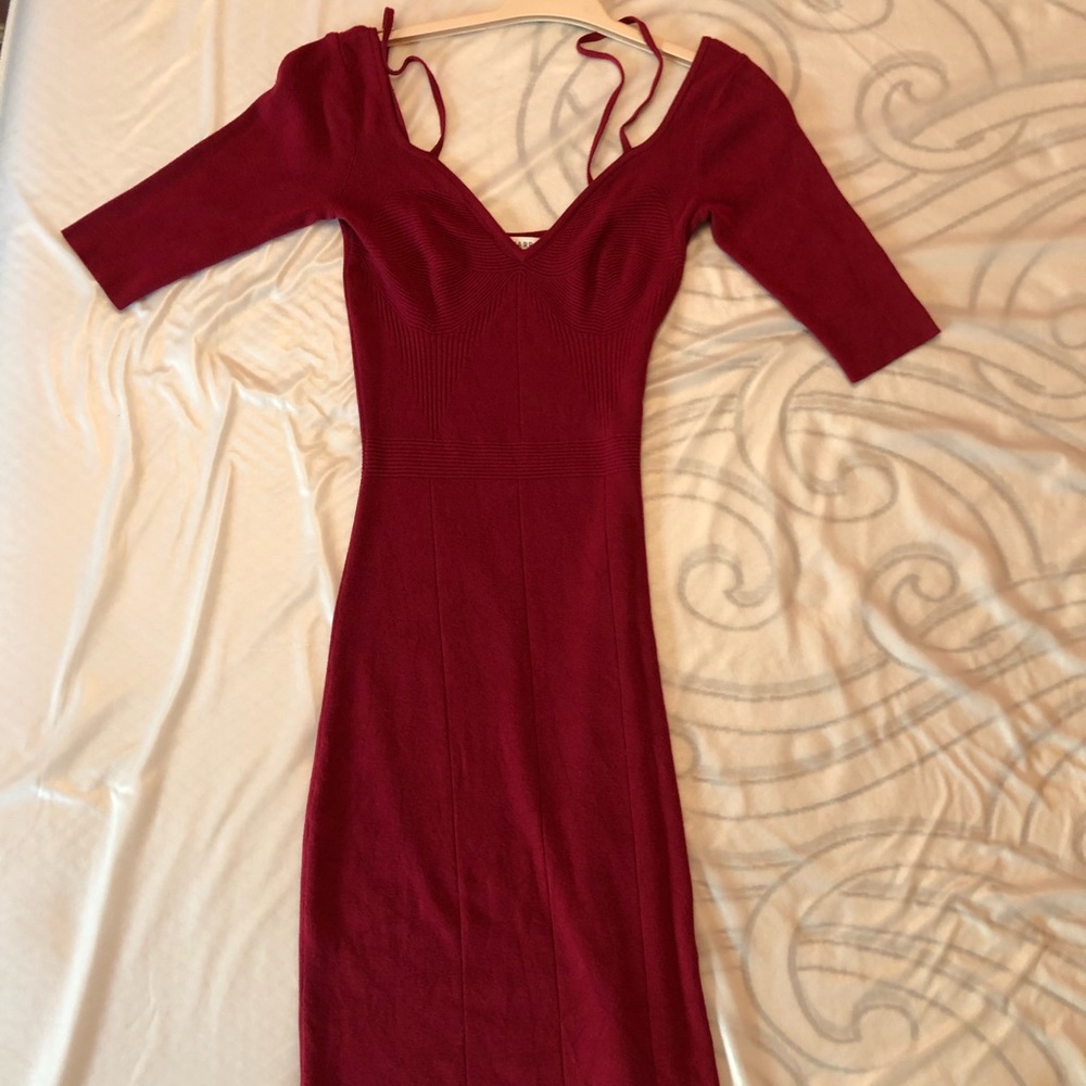 Altruzza body hugging cocktail dress berry color